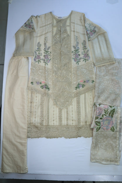 Skin  Embroidered 3Pcs Lawn Suit
