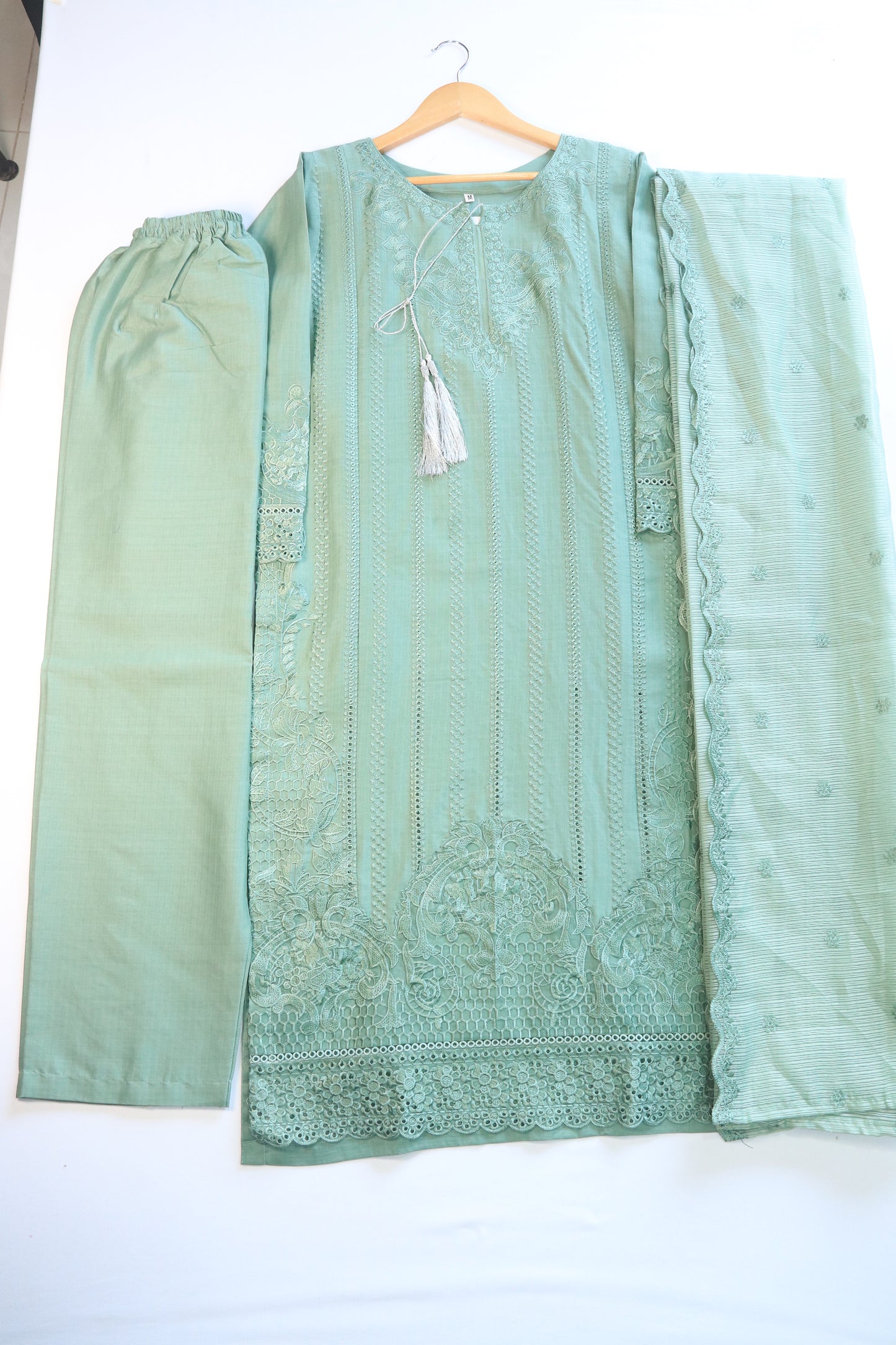 Embroidered Lawn Suit 3Pcs with Textured Dupatta