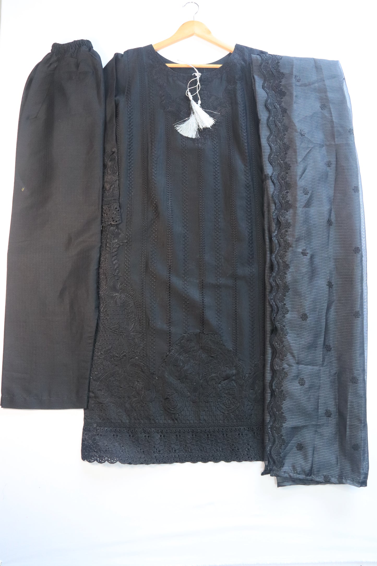 Embroidered Lawn Suit 3Pcs with Textured Dupatta