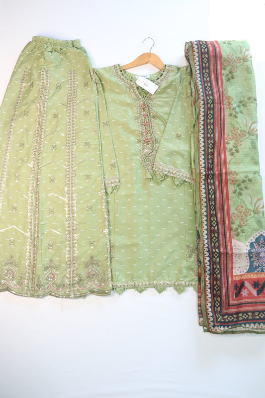 Embroidered Lawn 3Pcs suit with fancy trouser