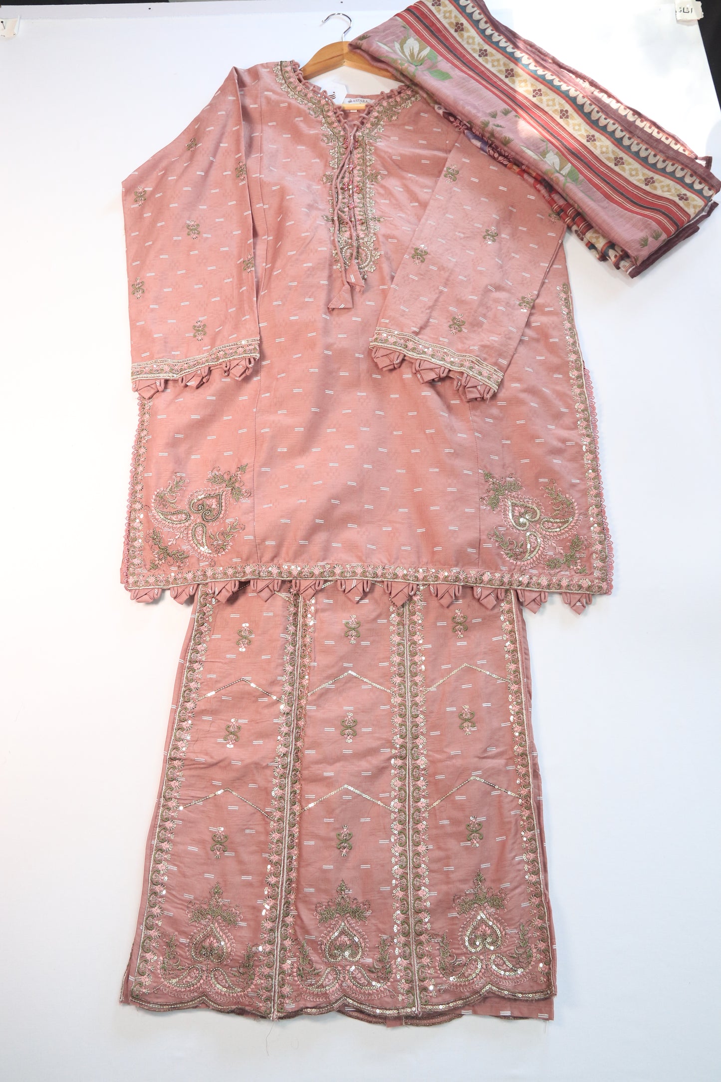 Embroidered Lawn 3Pcs suit with fancy trouser