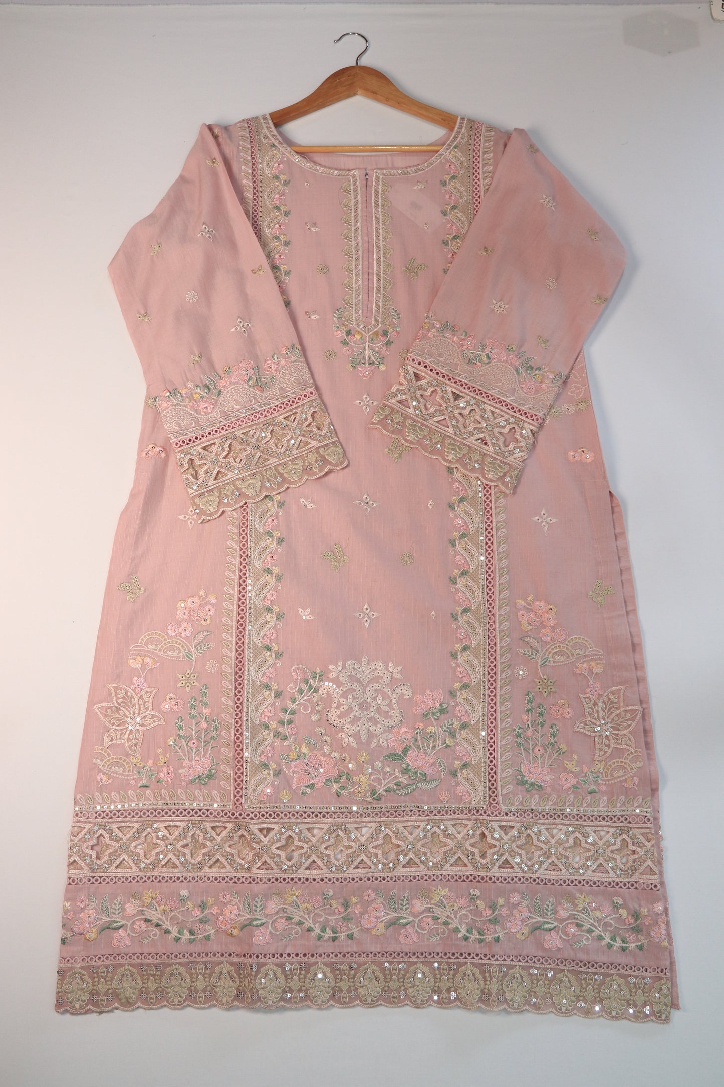 Emb 3Pcs Suit with Floral Dupatta.