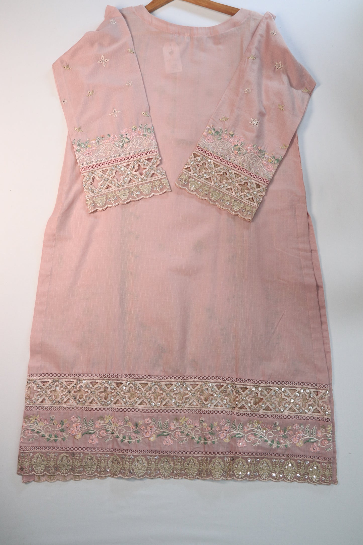 Emb 3Pcs Suit with Floral Dupatta.