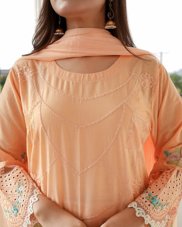 Peach 3-Piece Stitched Embroidered Lawn Suit - Image 4
